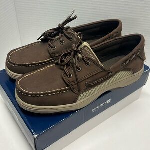 Sperry youth size 6.5 Billfish color Chocolate